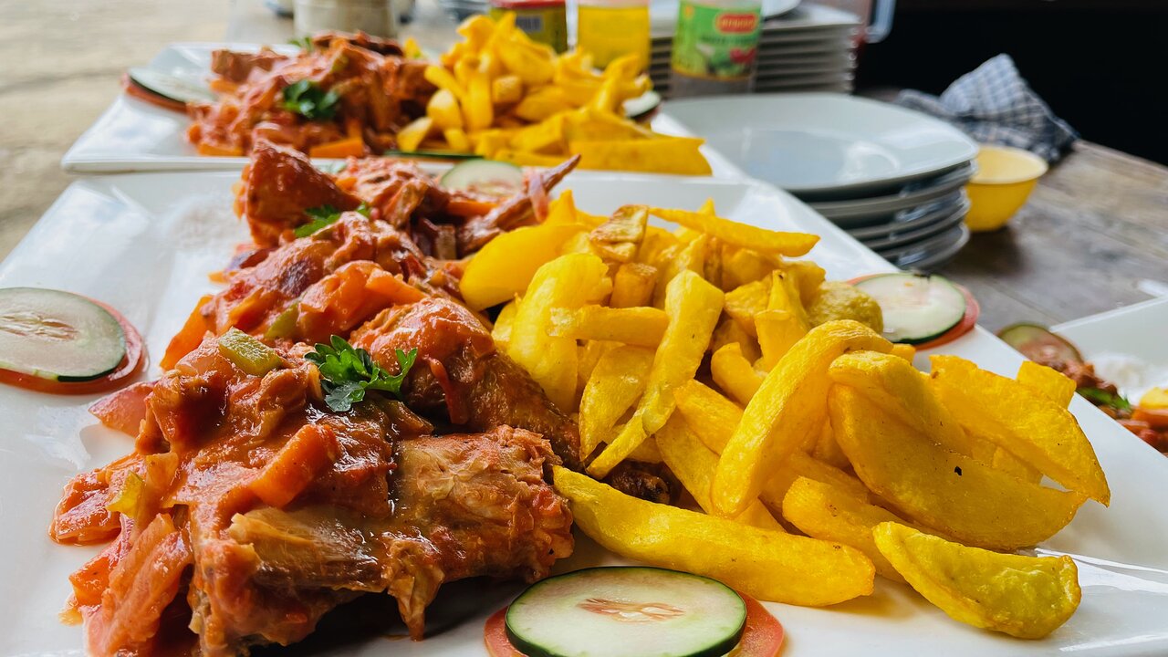 Grilled Chicken & Chips